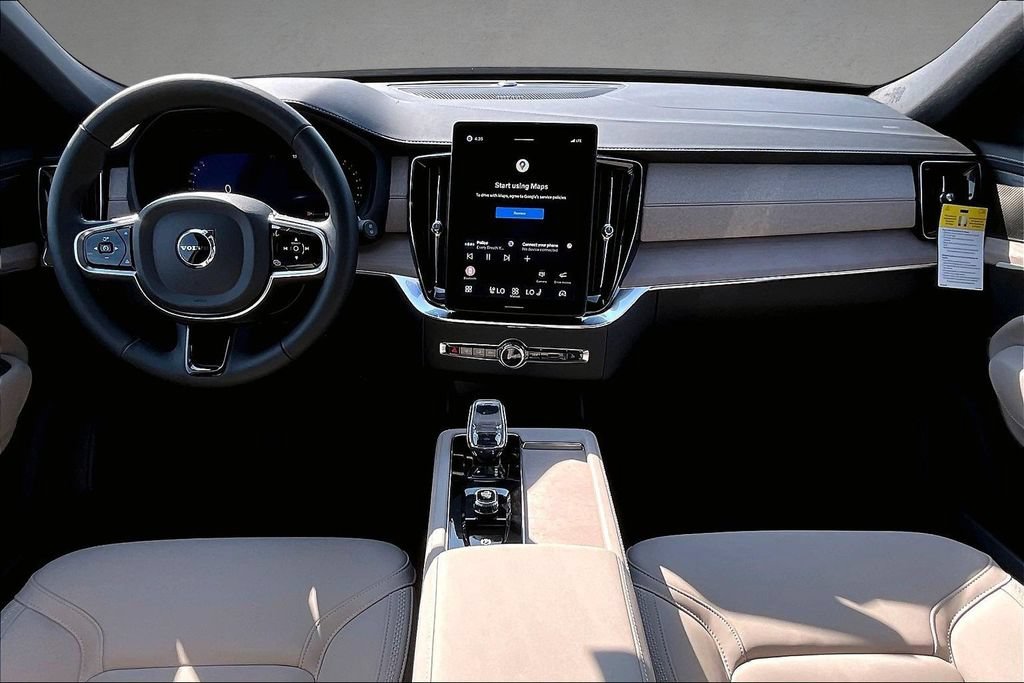 New 2026 Volvo XC90 B5 Plus w/ Protection Package Premier AWD/4WD image 6