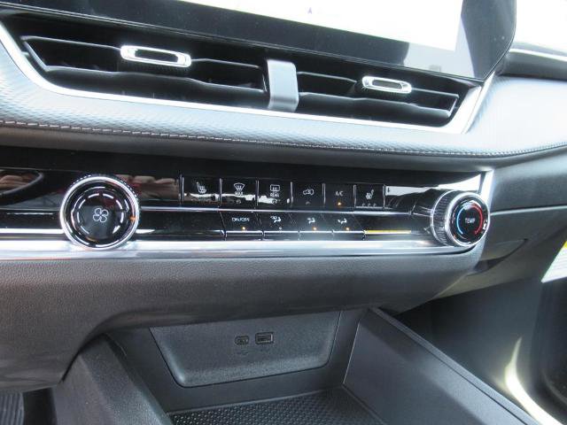 New 2026 Chevrolet Equinox LT image 23