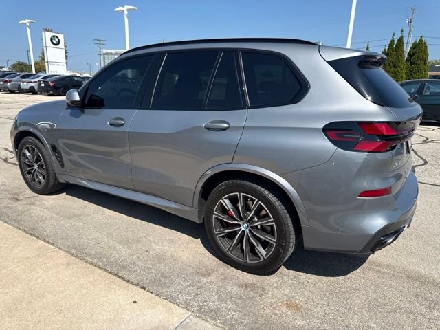 Certified 2025 BMW X5 xDrive40i w/ M Sport Package AWD/4WD image 6