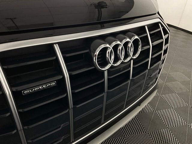 Used 2021 Audi Q5 Prestige w/ Prestige Package AWD/4WD image 9