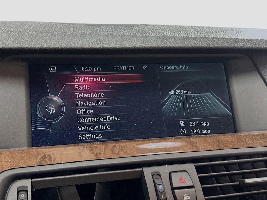 Used 2013 BMW 528i xDrive Sedan image 14