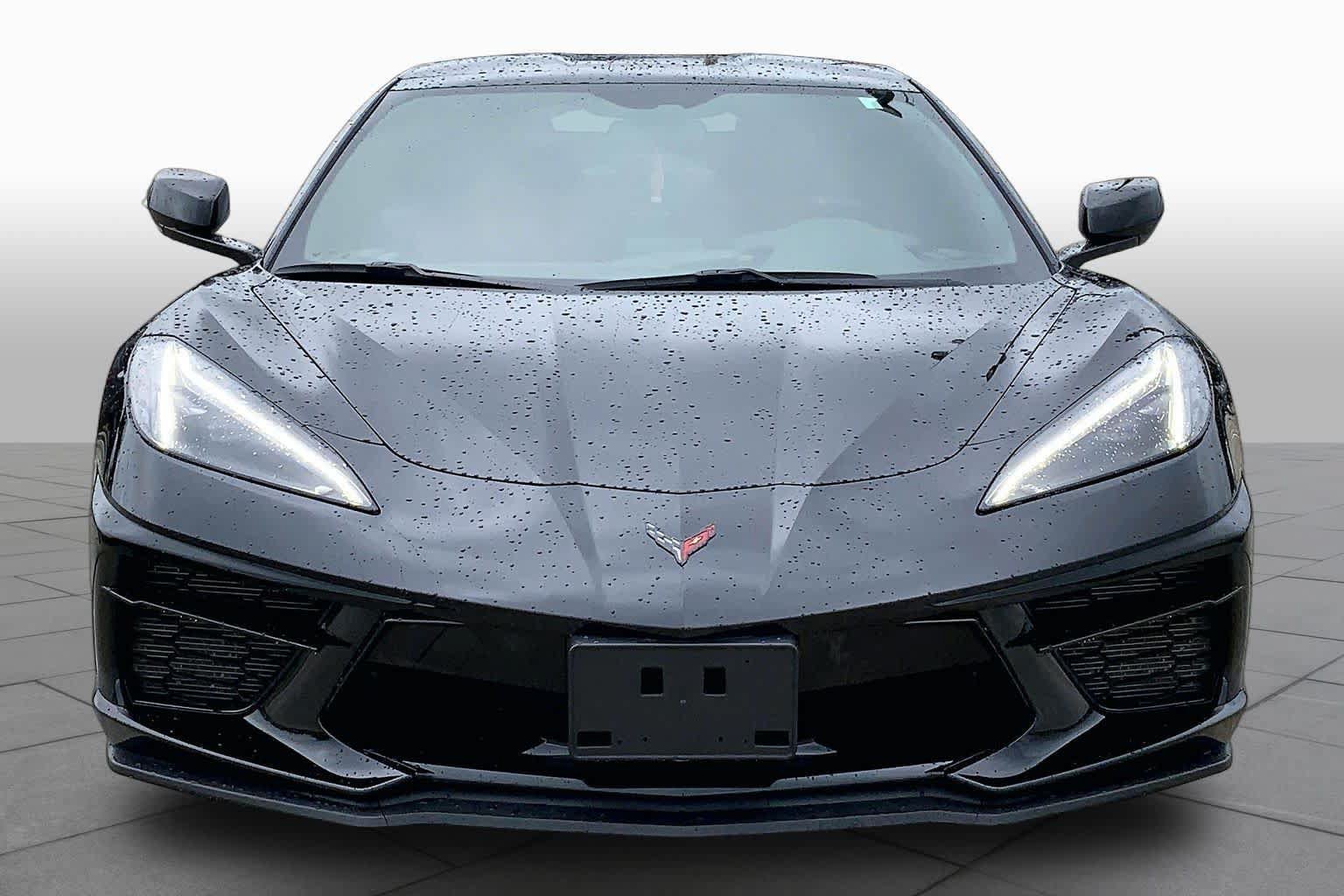 Used 2023 Chevrolet Corvette Stingray Coupe w/ Z51 Performance Package RWD image 4