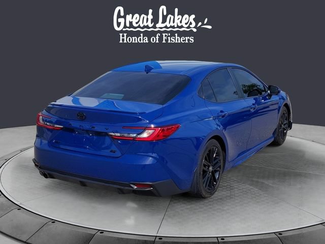 Used 2025 Toyota Camry SE w/ Convenience Package FWD image 5