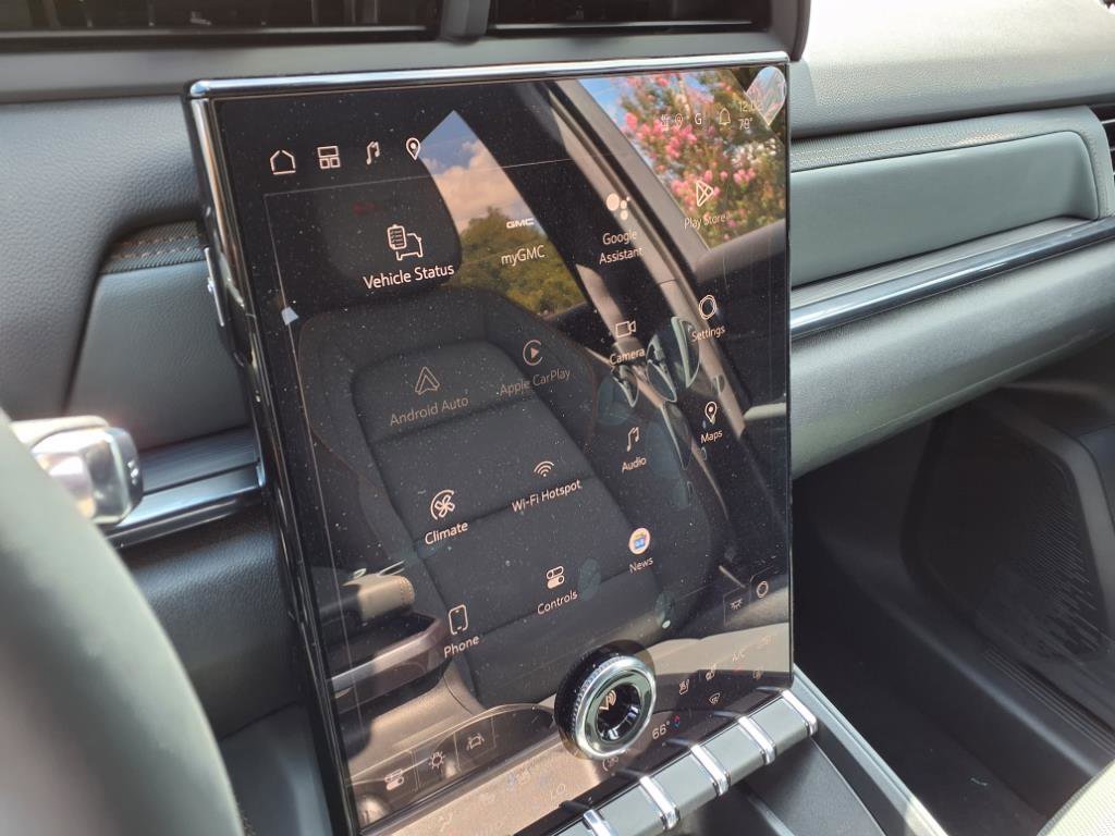 New 2026 GMC Terrain AT4 w/ Convenience Package III image 13