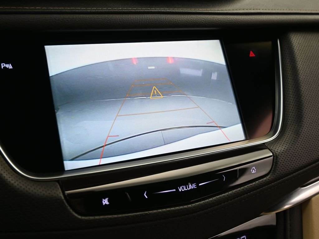 Used 2019 Cadillac XT5 FWD image 25
