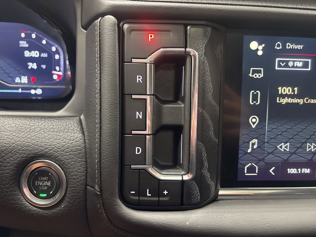 Used 2024 GMC Yukon XL Denali image 37