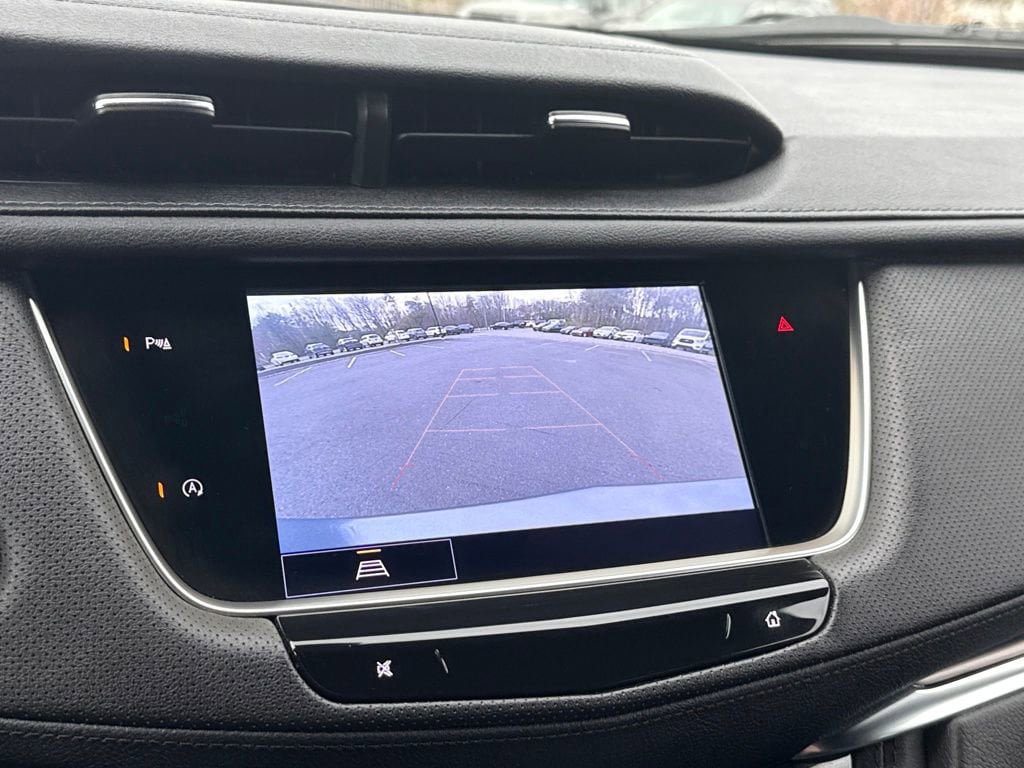 Certified 2023 Cadillac XT5 Luxury AWD/4WD image 9
