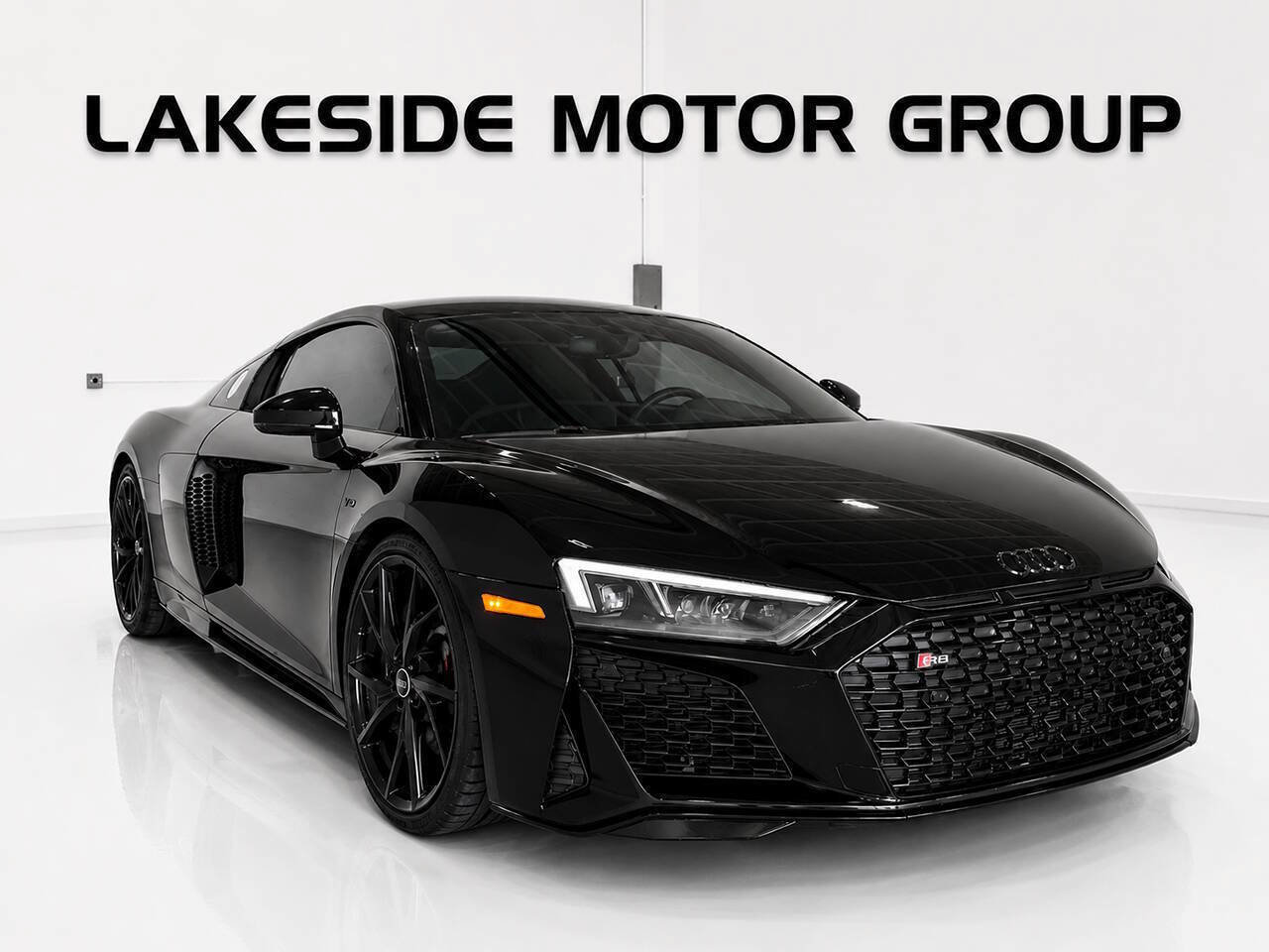 Used 2022 Audi R8 V10 RWD image 3