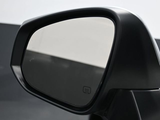 Used 2023 Toyota Highlander Platinum FWD image 8