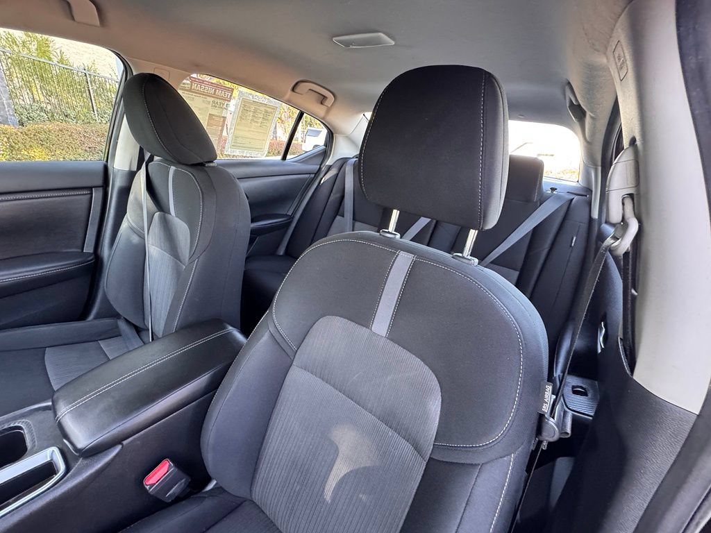 Certified 2022 Nissan Sentra SV w/ All-Weather Package FWD image 12