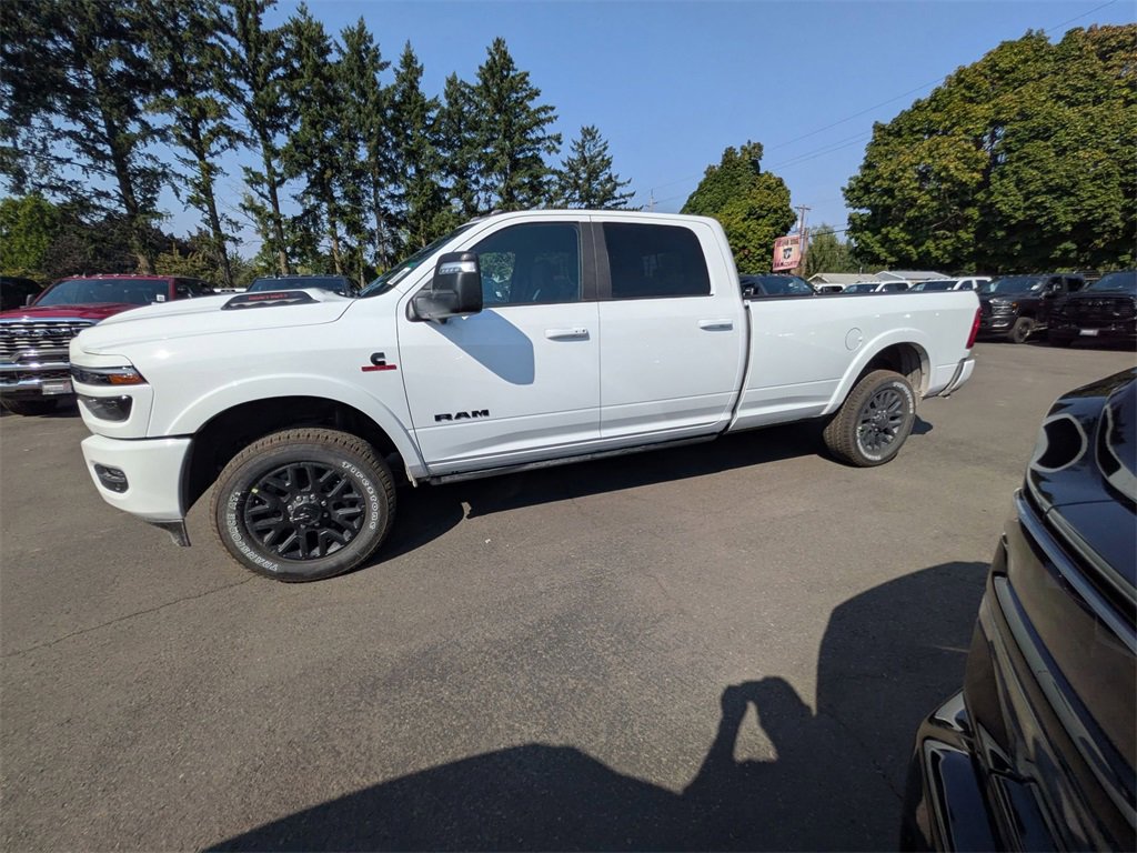 New 2026 RAM 3500 Limited image 4