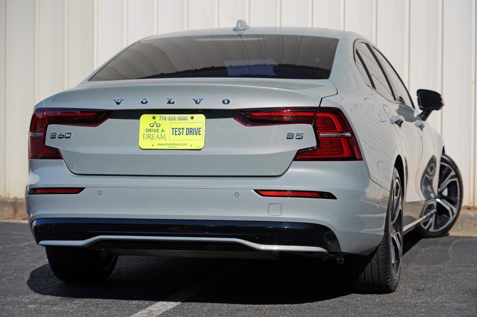 Used 2024 Volvo S60 B5 Plus w/ Climate Package FWD image 5
