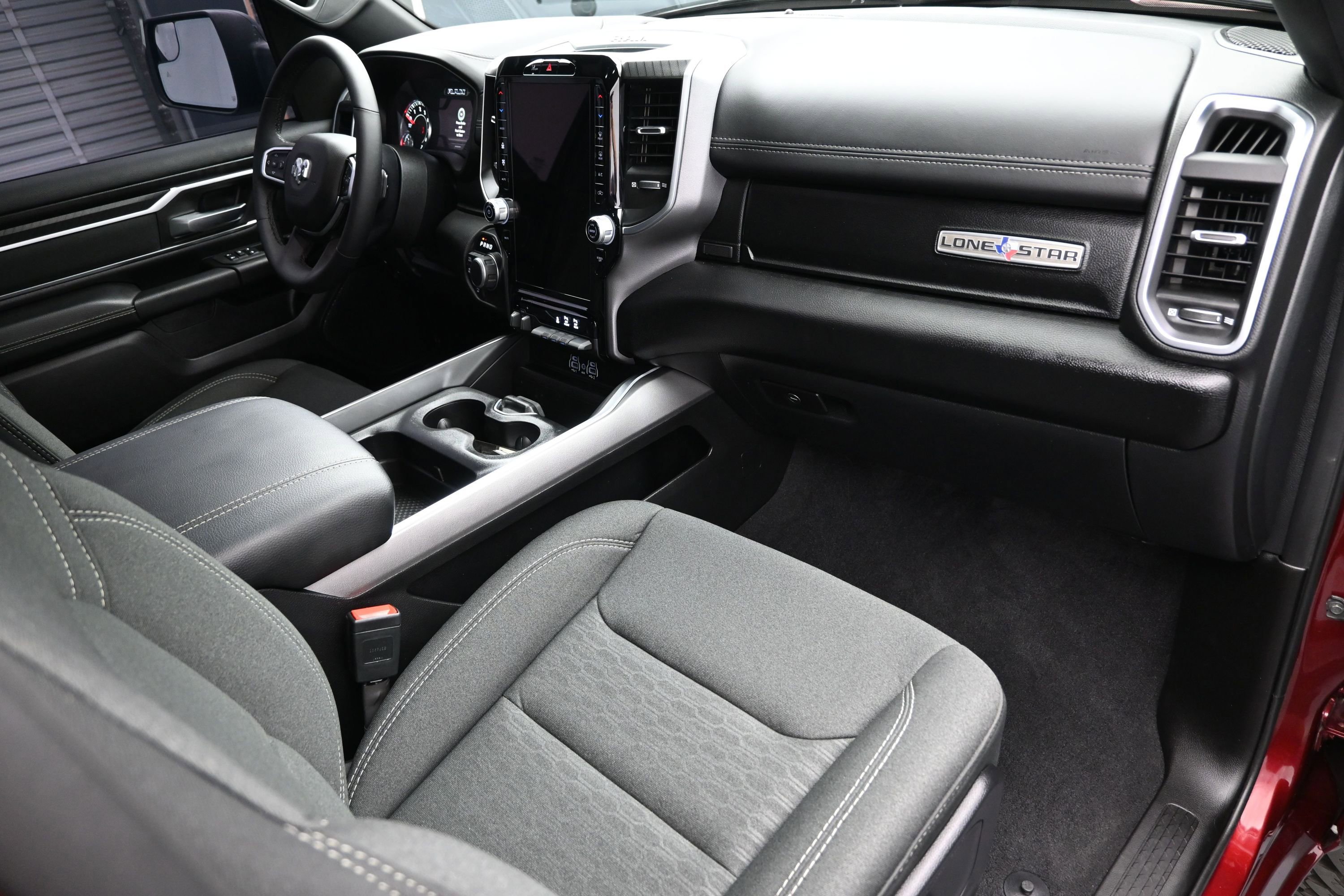 Used 2025 RAM 1500 Lone Star AWD/4WD image 40