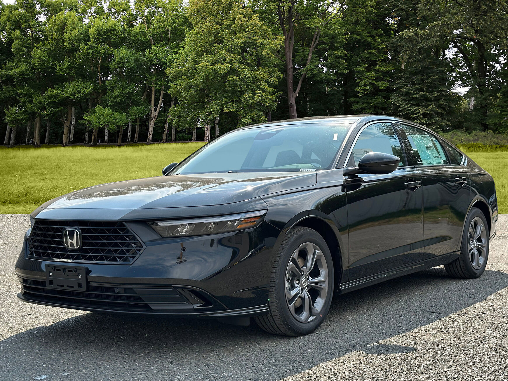 New 2025 Honda Accord EX-L image 3