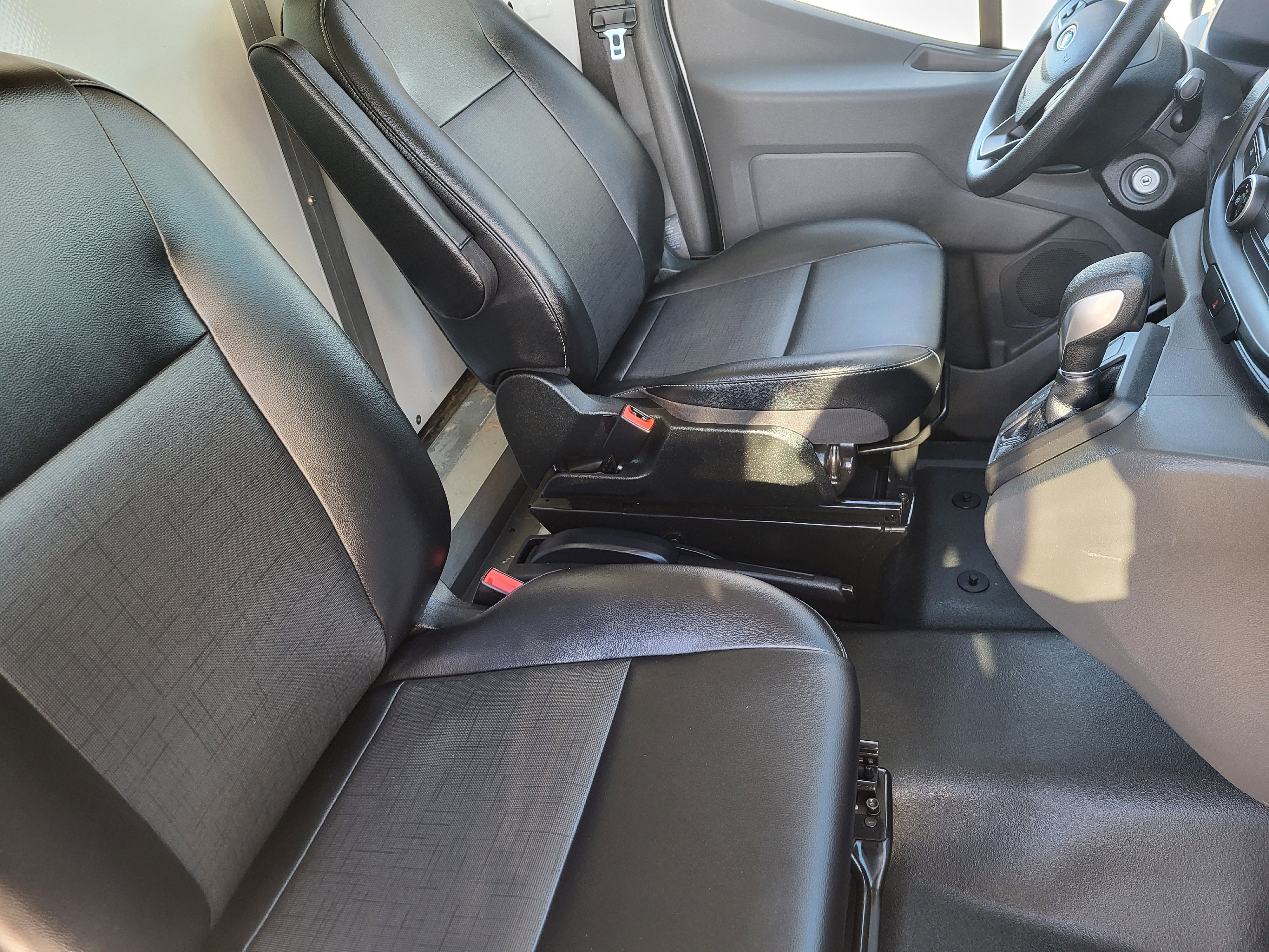 Used 2023 Ford Transit 350 DRW image 14