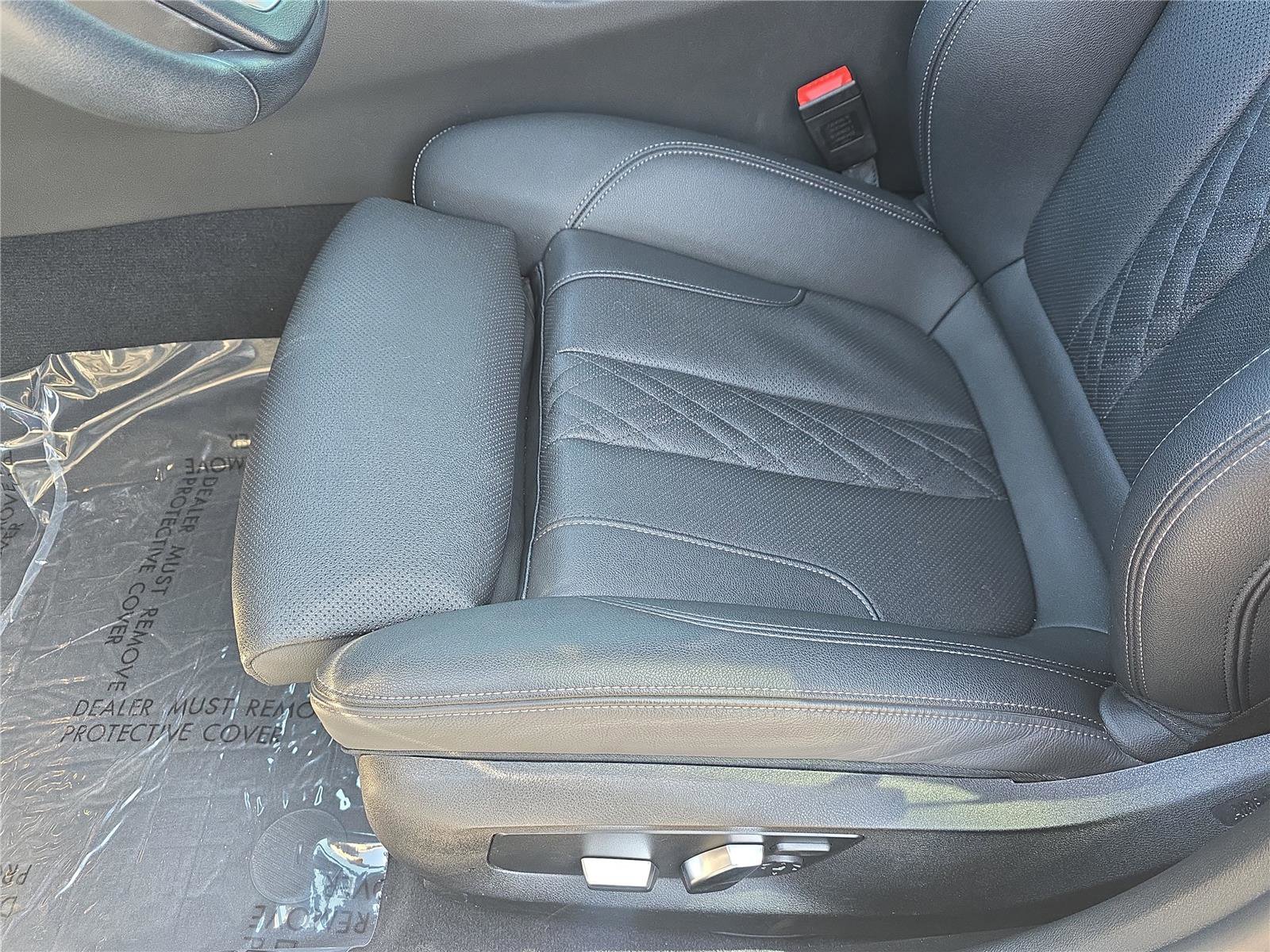 Certified 2023 BMW 530i w/ Executive Package image 14