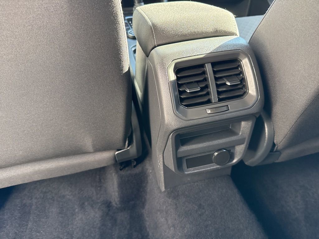 Used 2021 Volkswagen Tiguan S image 30