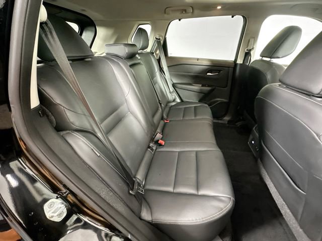 Used 2023 Nissan Rogue SL w/ SL Premium Package image 29