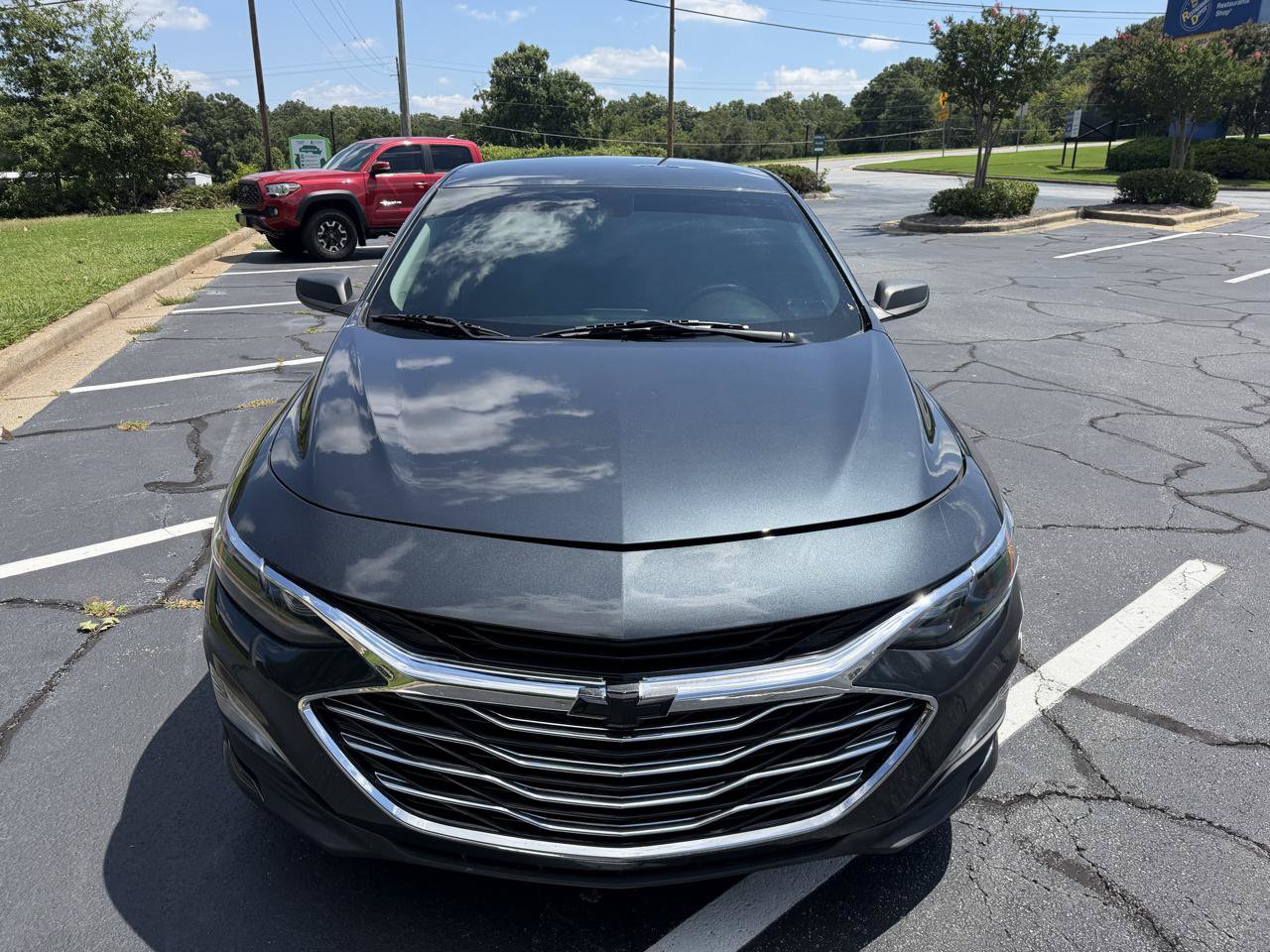 Used 2019 Chevrolet Malibu RS w/ LPO, Convenience Package 1 FWD image 2