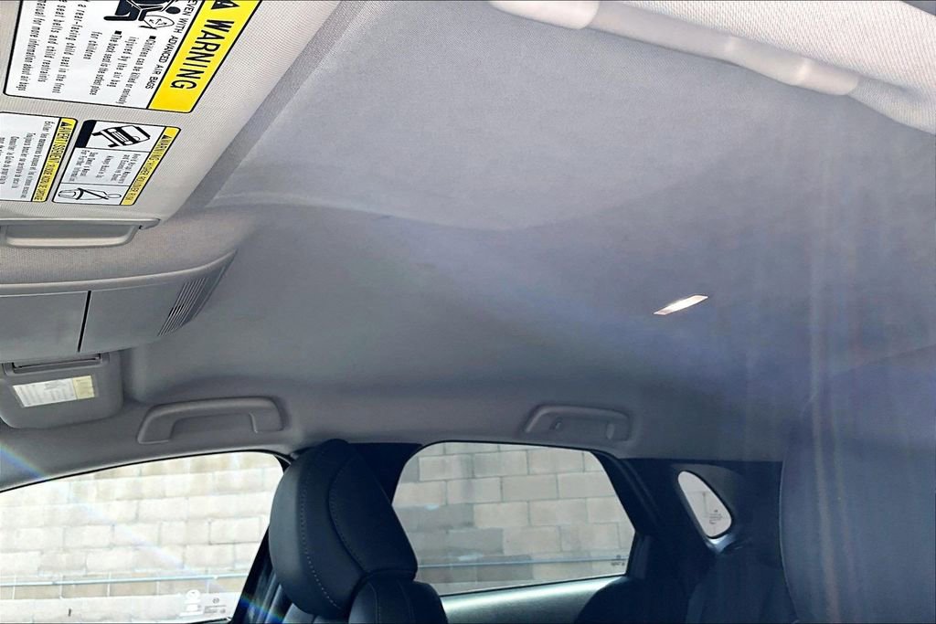 Certified 2025 MAZDA CX-30 AWD 2.5 S w/ Select Sport Pkg image 12