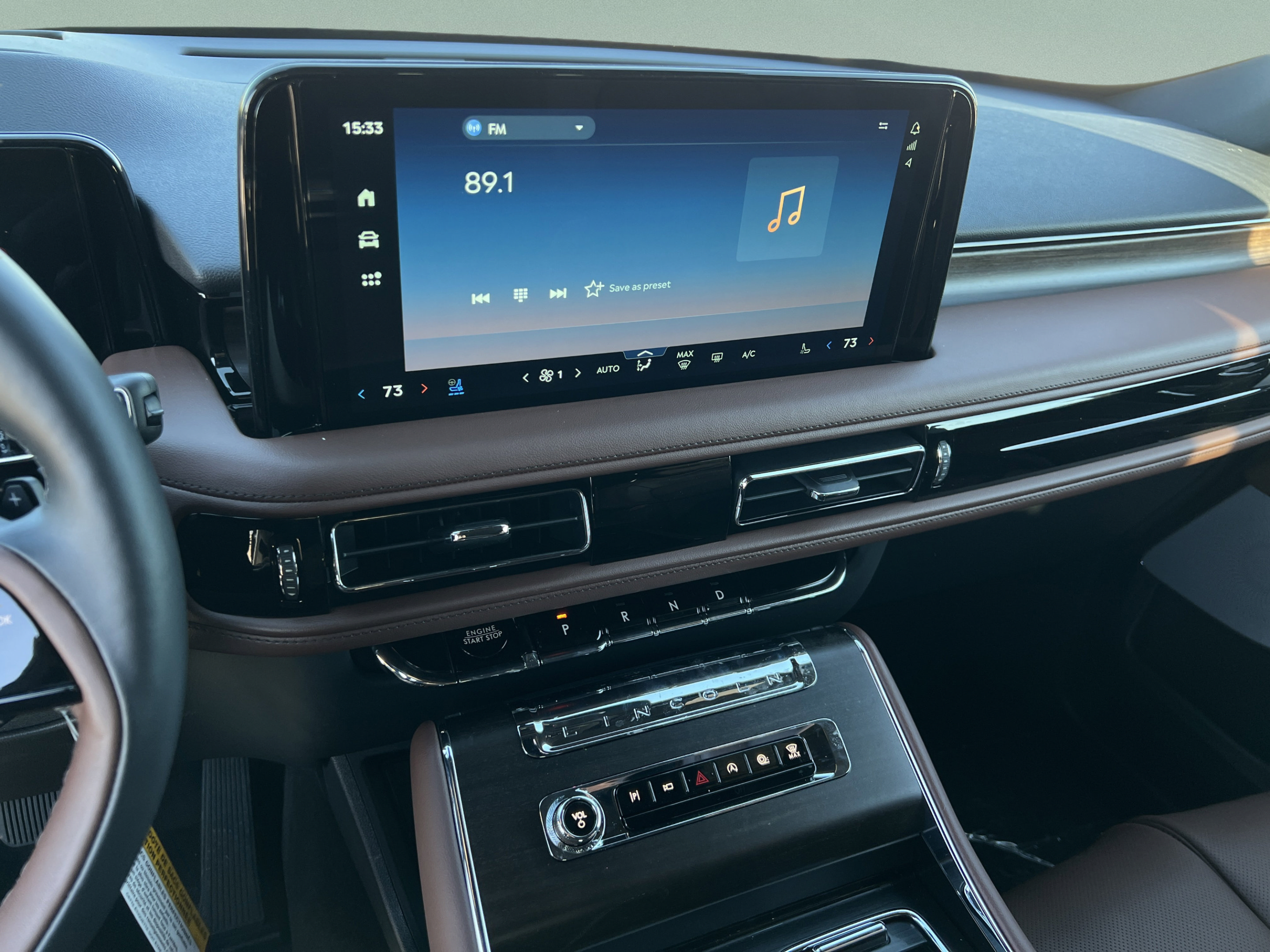 New 2026 Lincoln Aviator Reserve w/ Luxury Package RWD image 13
