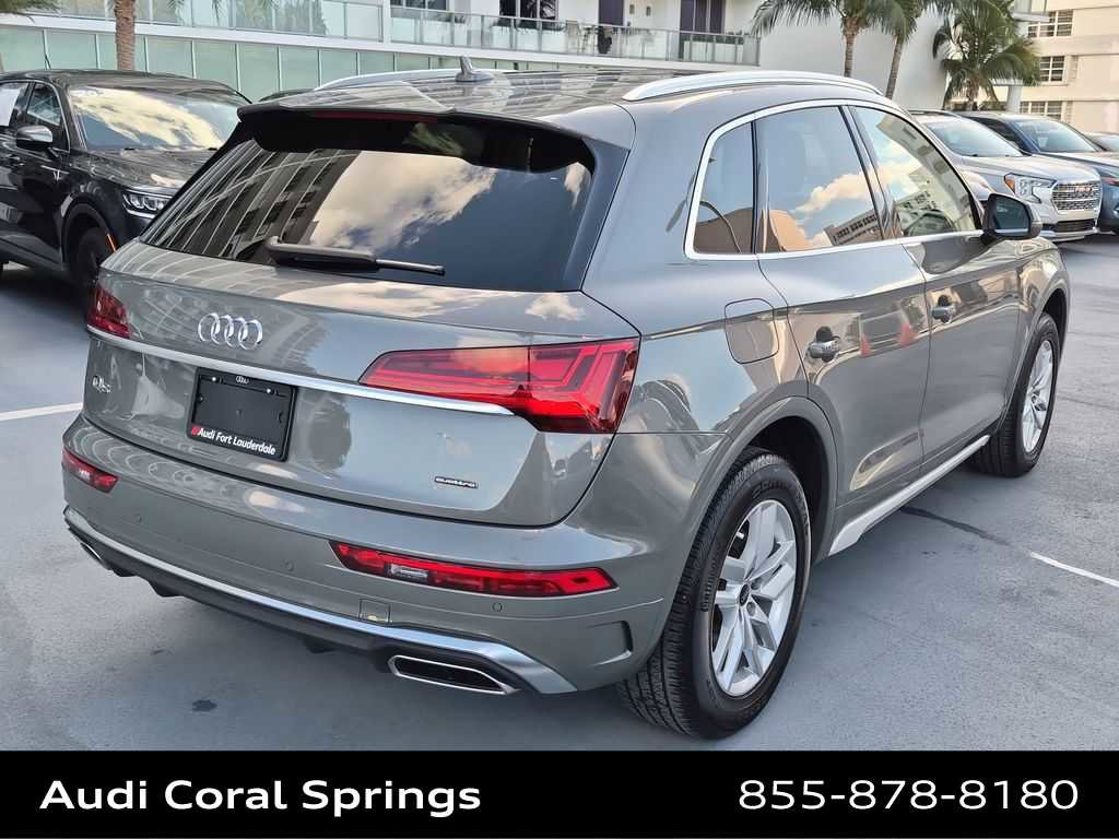 Certified 2023 Audi Q5 2.0T Premium w/ Convenience Package image 5