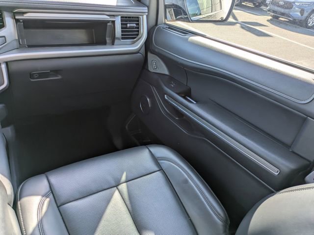 Certified 2024 Ford Expedition Max XLT RWD image 17