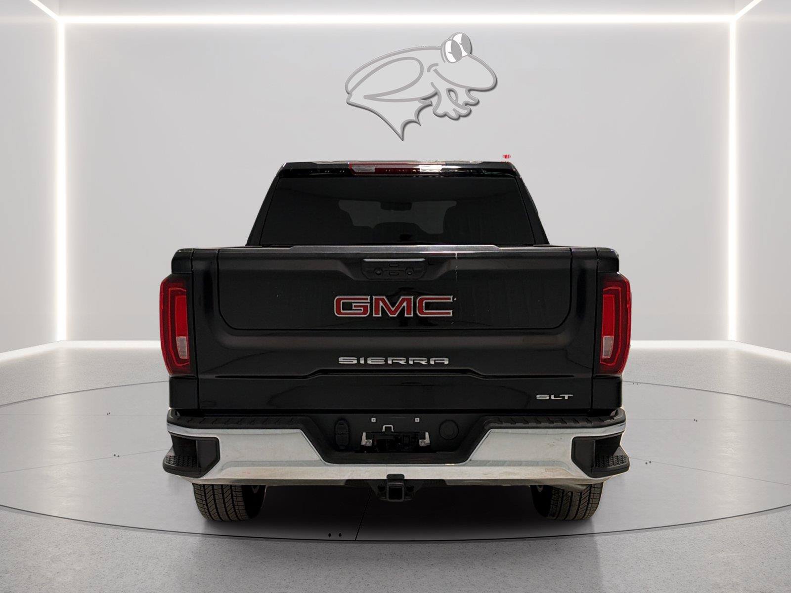 Used 2026 GMC Sierra 1500 SLT w/ SLT Premium Package AWD/4WD image 4