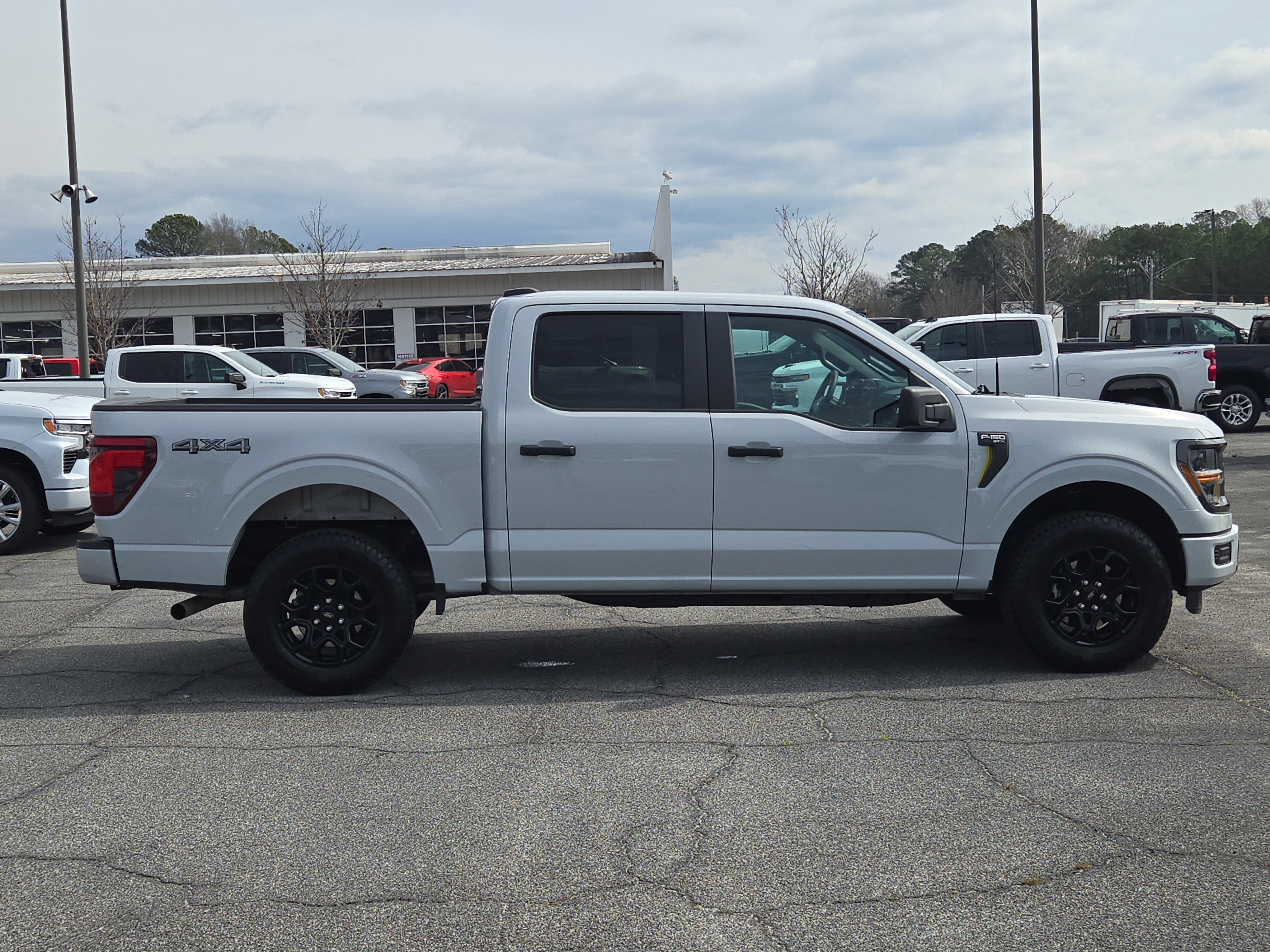 Used 2025 Ford F150 STX image 8