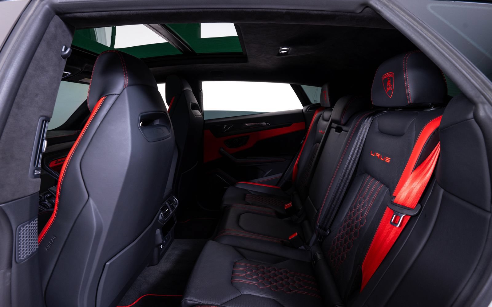 Used 2023 Lamborghini Urus S AWD/4WD image 21