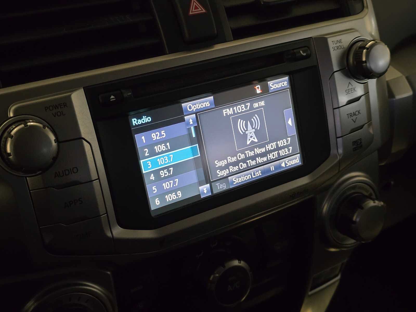 Used 2015 Toyota 4Runner SR5 image 26