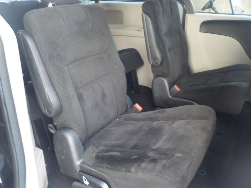 Used 2016 Dodge Grand Caravan SXT image 20