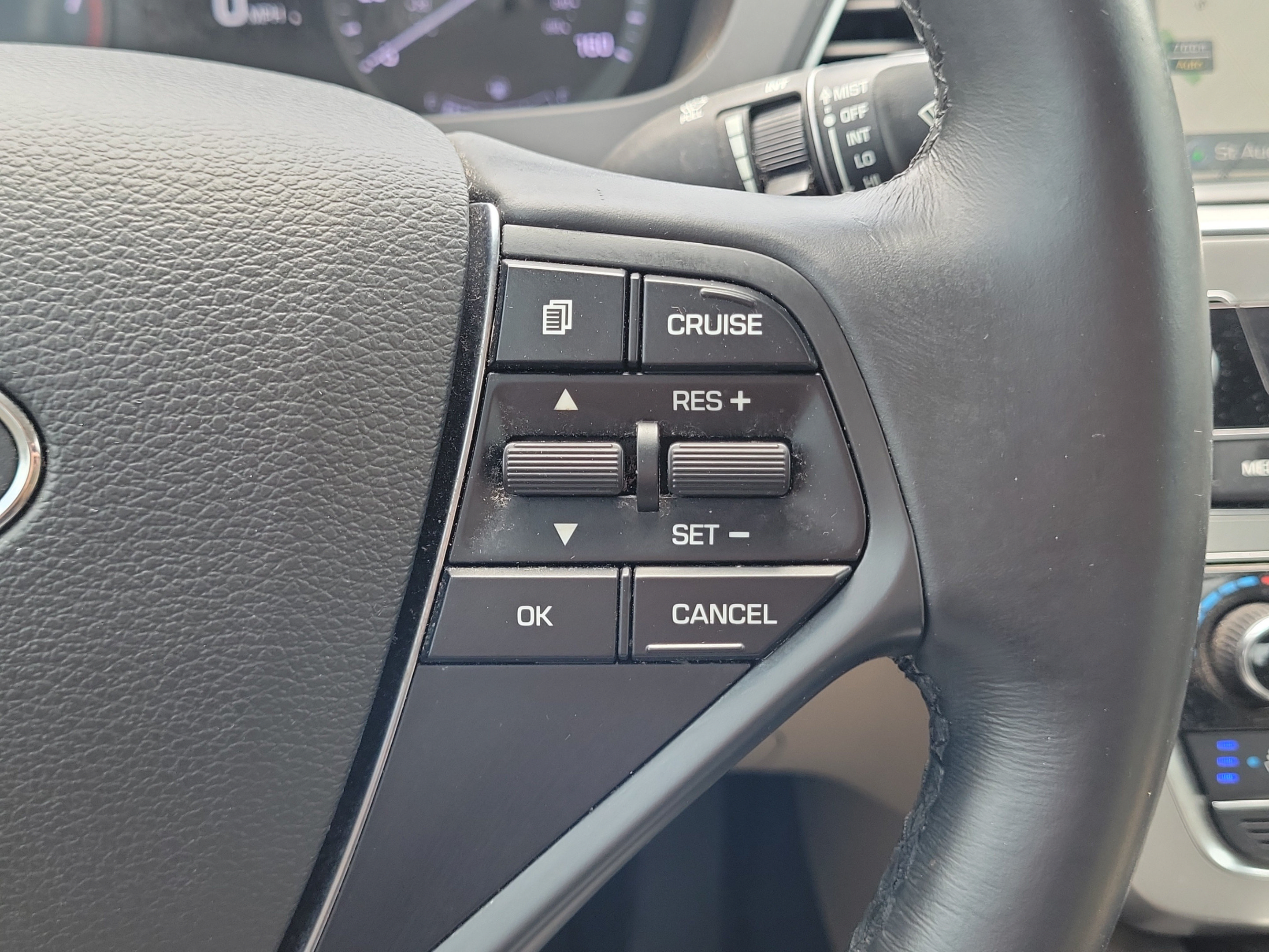 Used 2017 Hyundai Sonata Limited w/ Tech Package 03 FWD image 31