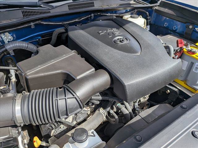 Used 2016 Toyota Tacoma TRD Off-Road w/ Premium & Technology Package image 22