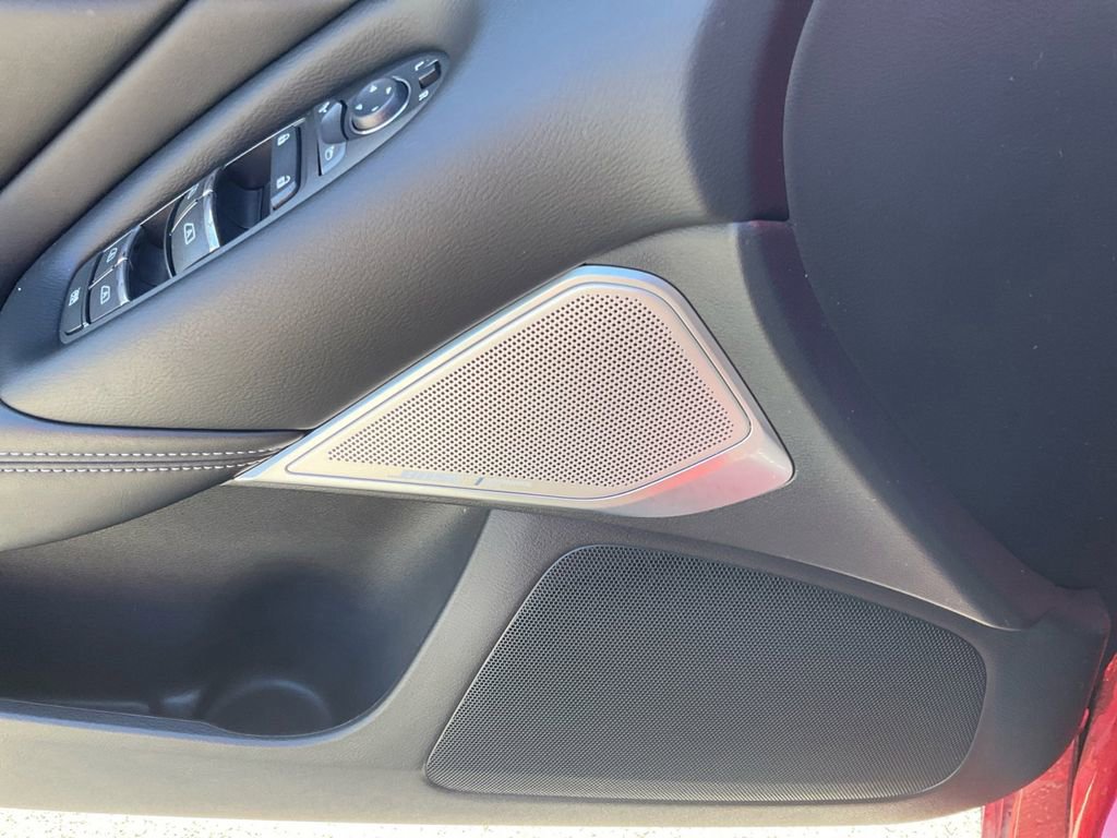 Used 2024 INFINITI Q50 Sensory image 15