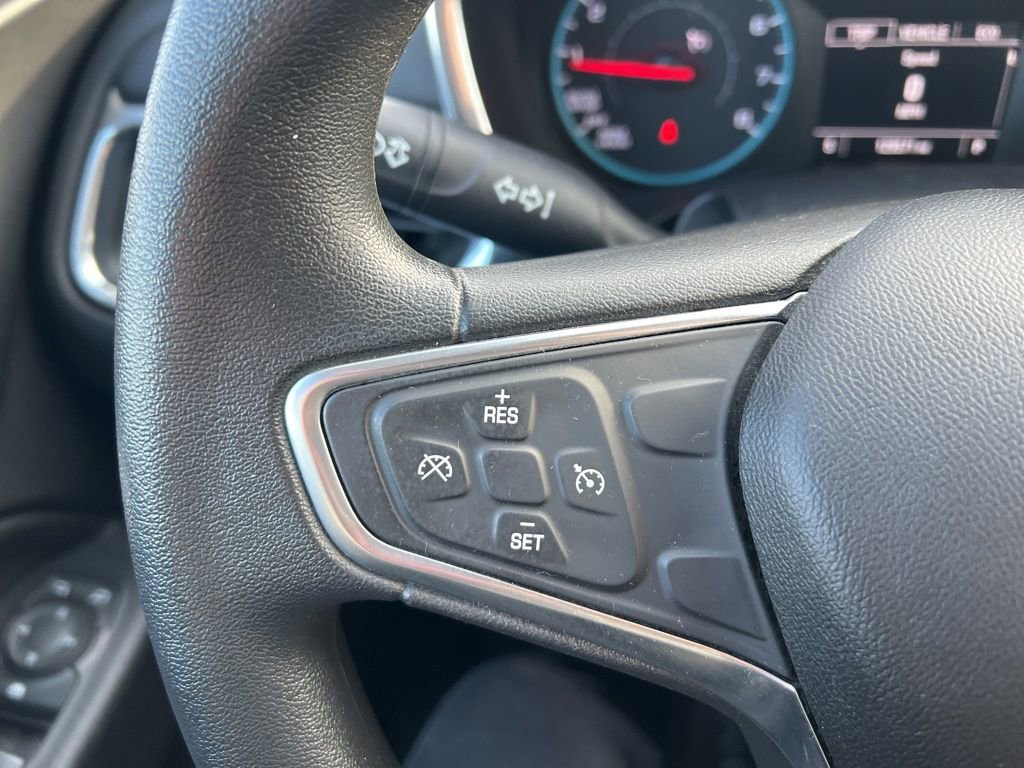 Used 2018 Chevrolet Equinox LT image 16