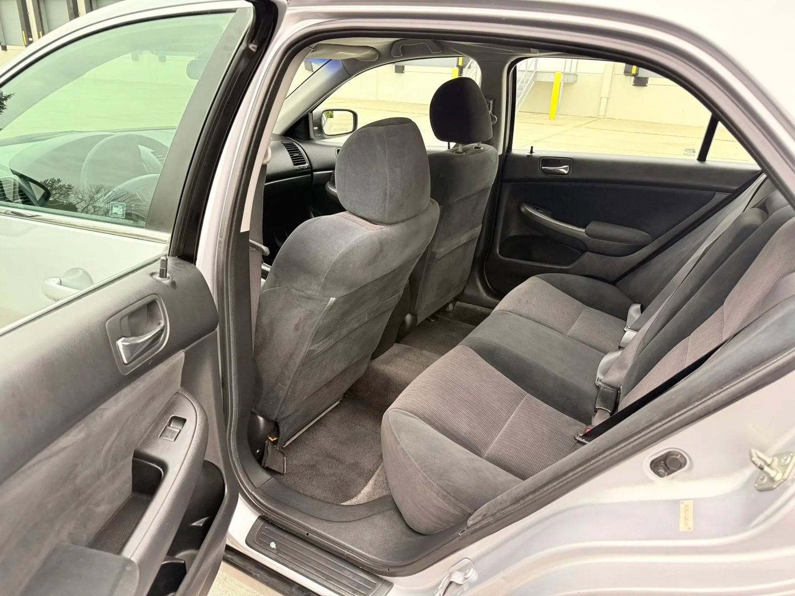 Used 2003 Honda Accord LX image 10