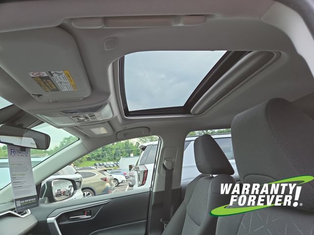Used 2025 Toyota RAV4 XLE w/ Convenience Package AWD/4WD image 13
