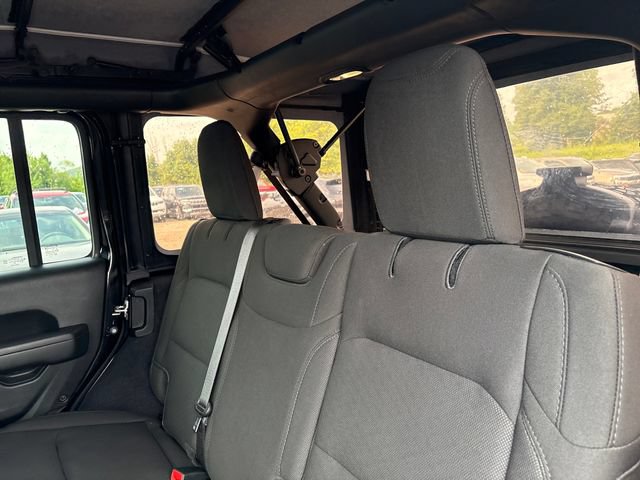 Used 2023 Jeep Wrangler Unlimited Sport AWD/4WD image 20