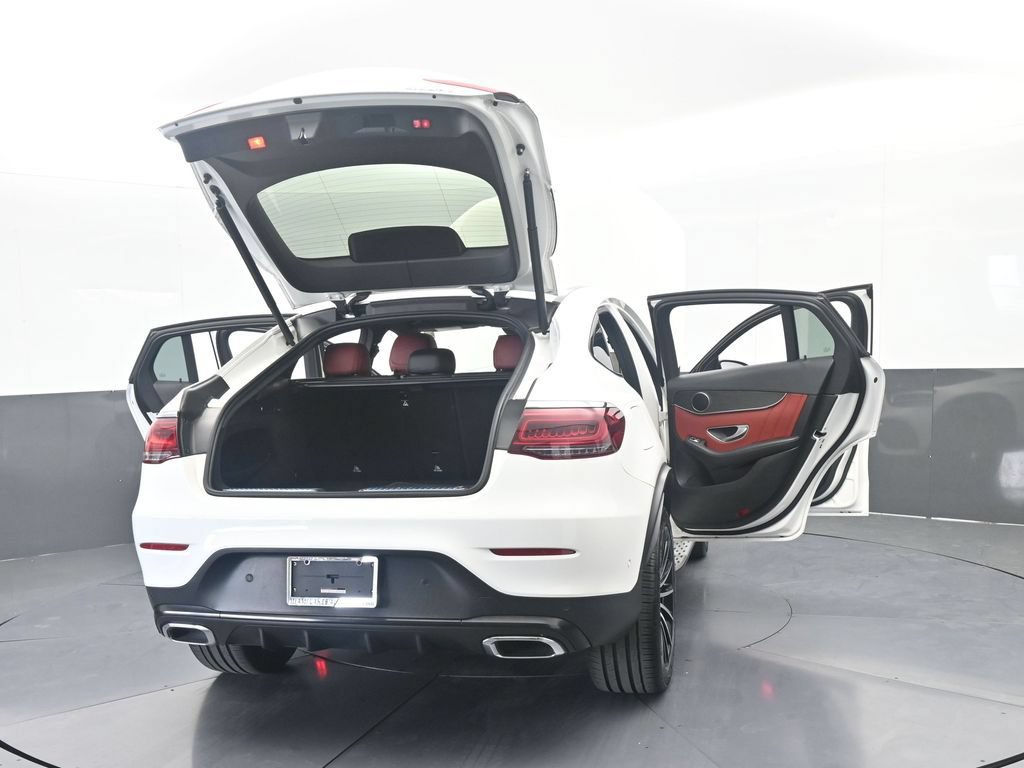Used 2022 Mercedes-Benz GLC 300 4MATIC Coupe image 88