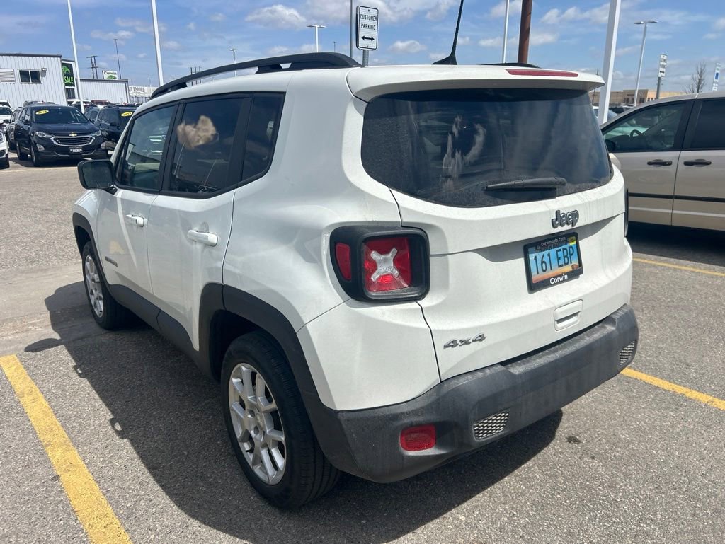 Used 2023 Jeep Renegade Latitude w/ Premium Group AWD/4WD image 4