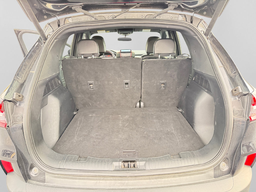 Used 2025 Ford Escape ST-Line Select AWD/4WD image 35