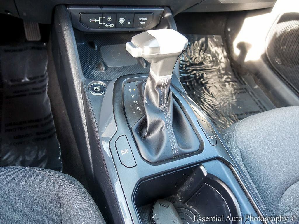 Used 2025 Kia K4 EX image 18