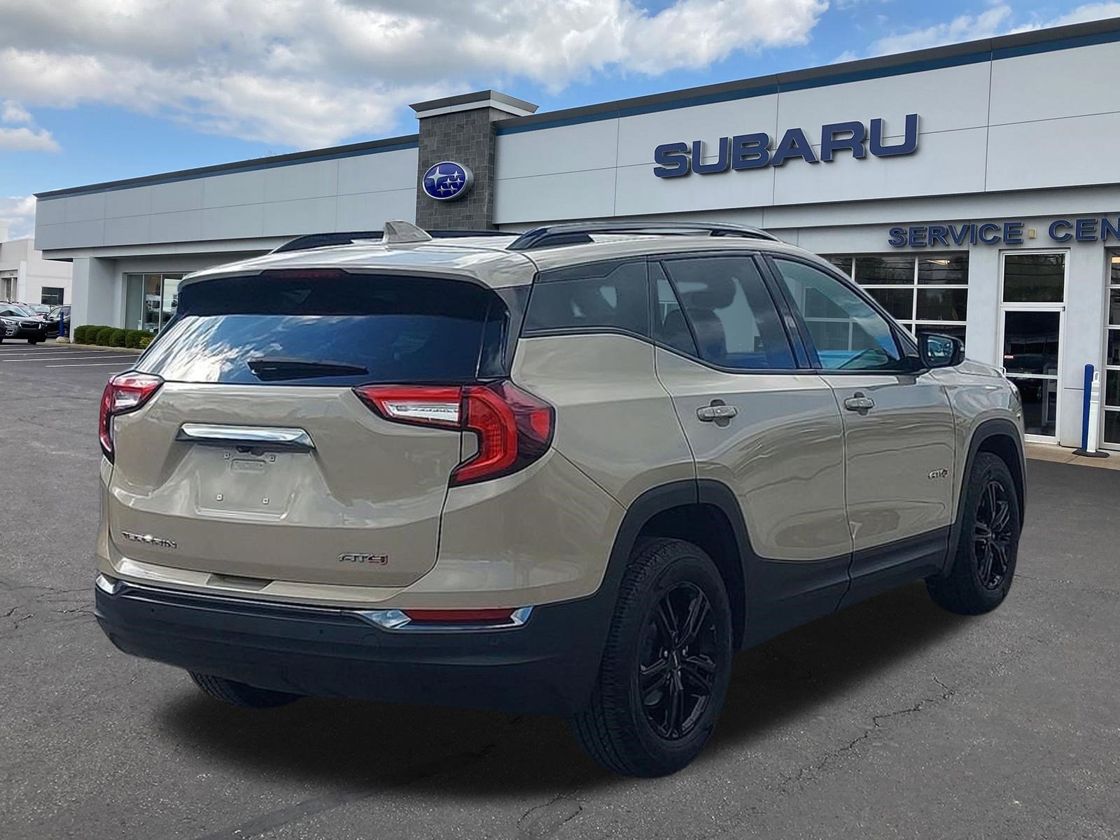 Used 2022 GMC Terrain AT4 w/ Infotainment Package II AWD/4WD image 6