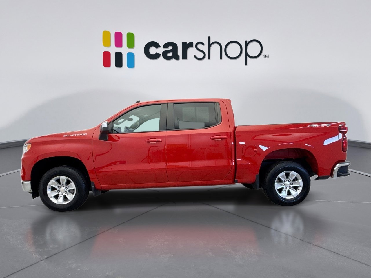 Used 2022 Chevrolet Silverado 1500 LT image 2