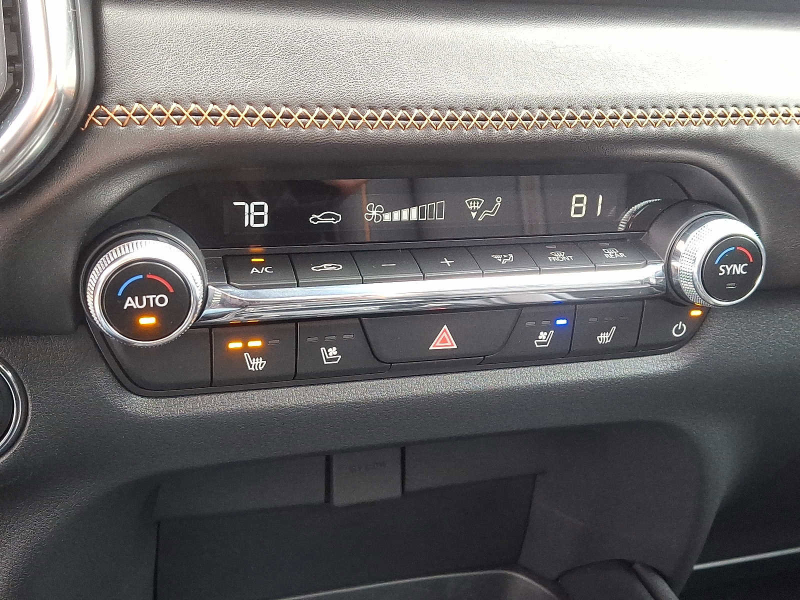 Used 2025 MAZDA CX-50 AWD 2.5 S w/ Premium Plus Pkg image 17