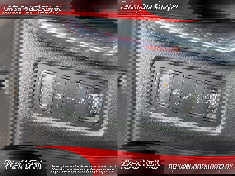 Used 2025 GMC Acadia Elevation image 20