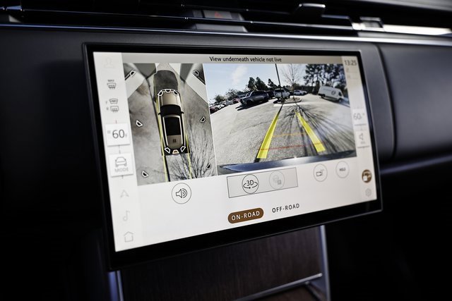 New 2025 Land Rover Range Rover Long Wheelbase SE image 44