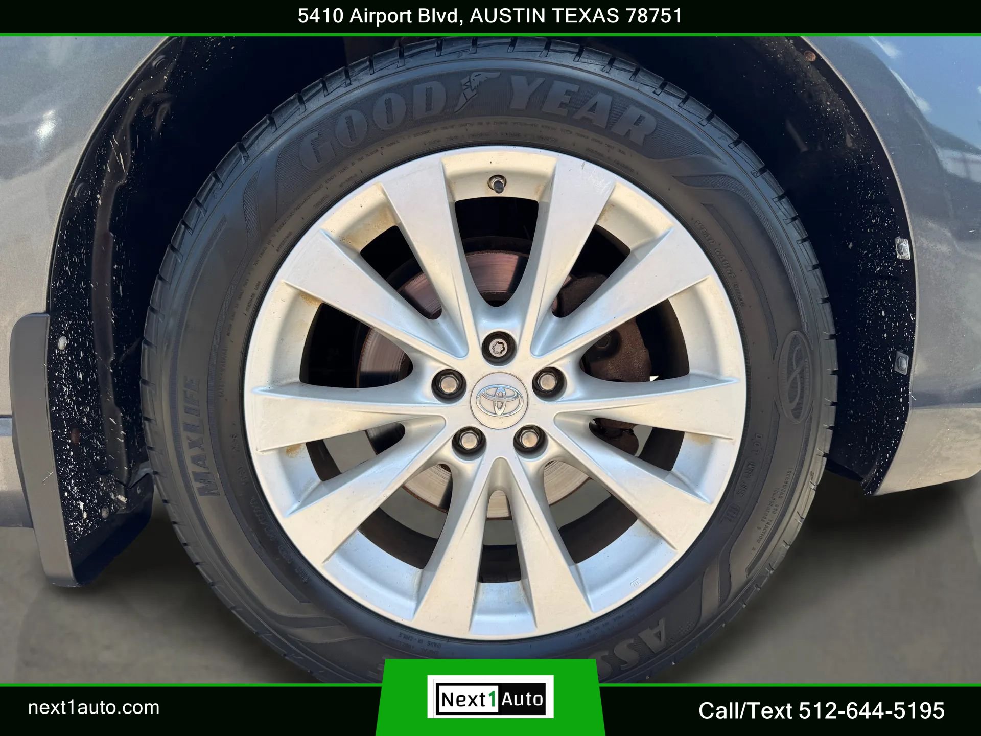Used 2013 Toyota Venza XLE w/ XLE Premium Pkg AWD/4WD image 38