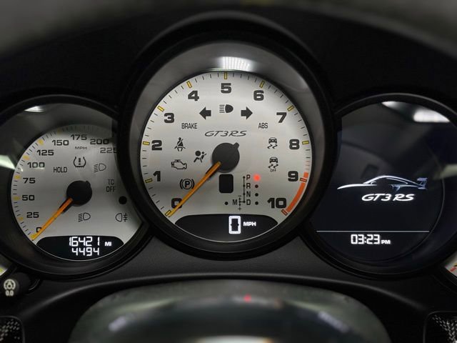 Used 2016 Porsche 911 GT3 RS RWD image 26